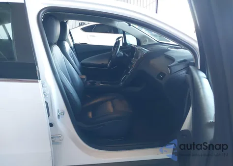 2015 Chevrolet Volt from USA, damaged, VIN 1G1RD6E46FU141384